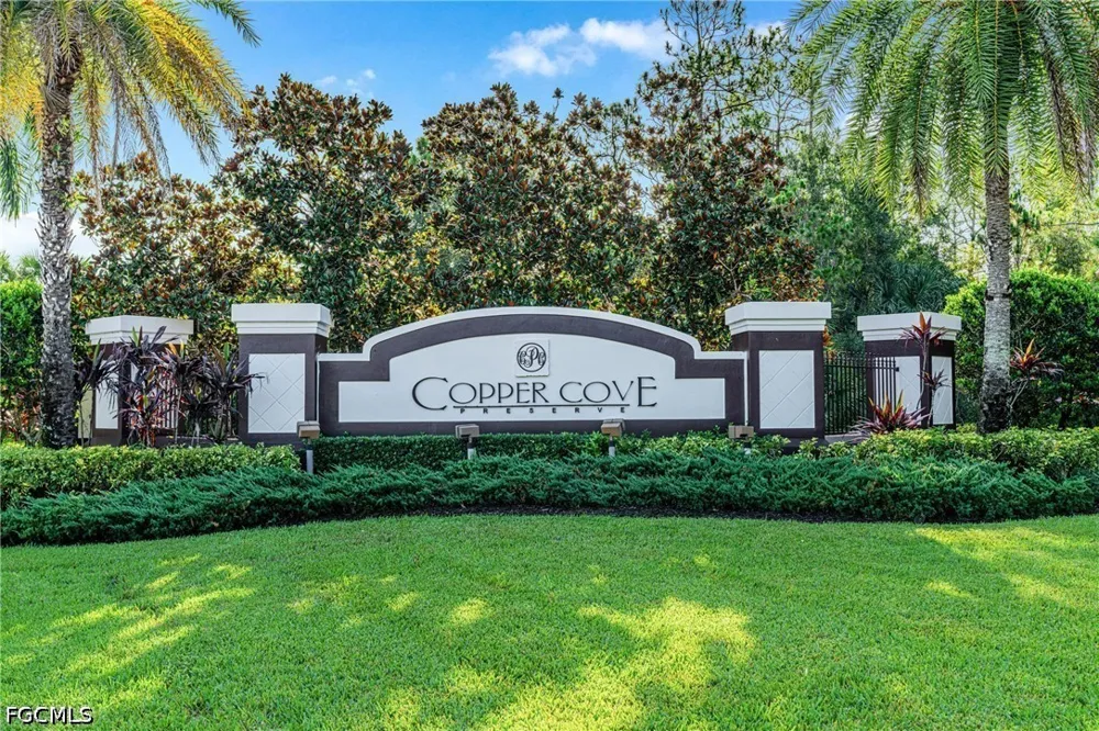 Treasure Cove Circle Naples, FL 34114