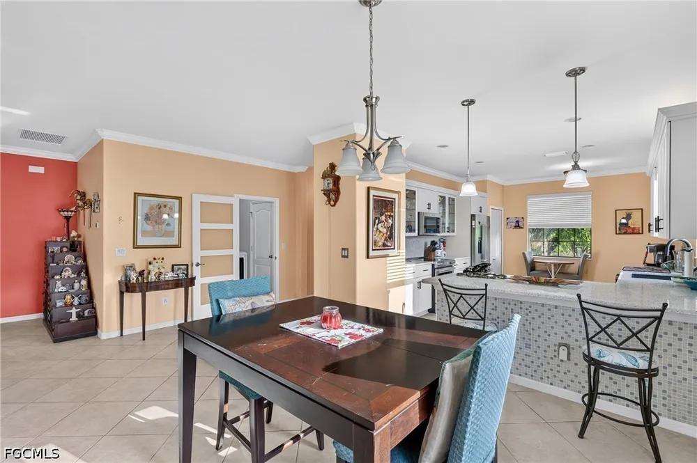 Treasure Cove Circle Naples, FL 34114