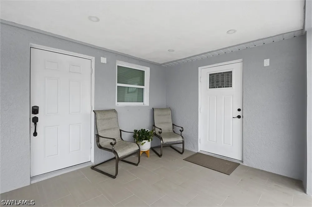 Glenway Court Fort Myers, FL 33916