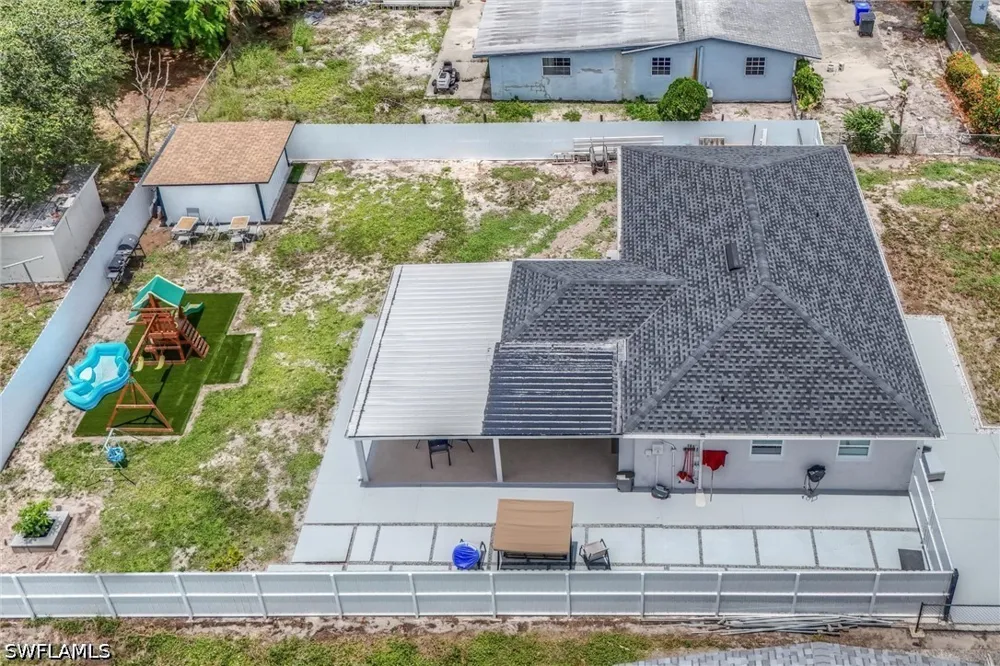 Glenway Court Fort Myers, FL 33916