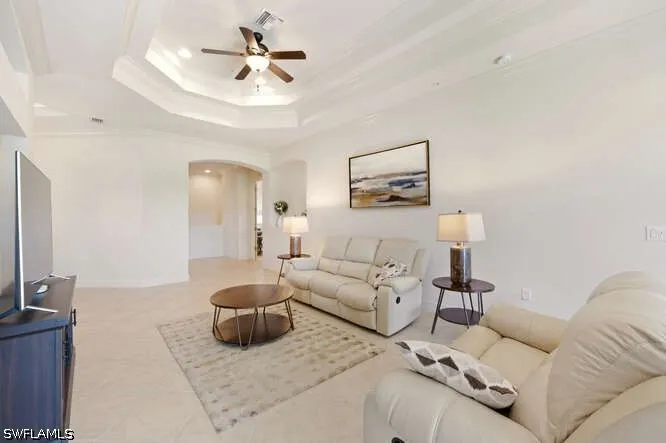 Glastonbury Circle #202 Fort Myers, FL 33913