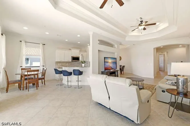 Glastonbury Circle #202 Fort Myers, FL 33913