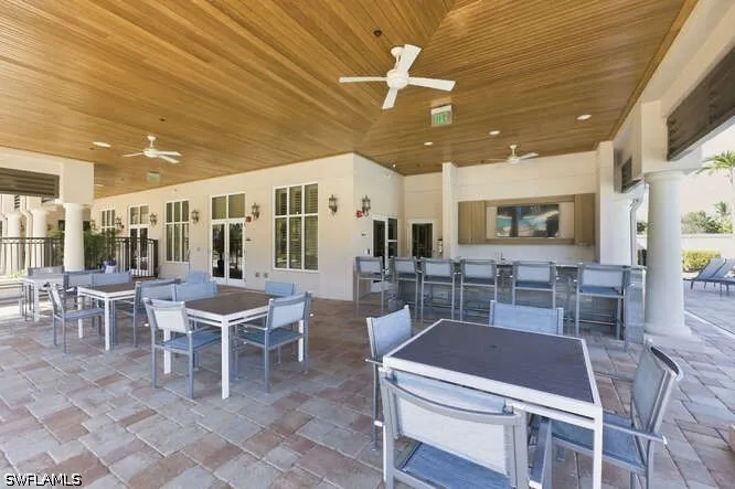 Glastonbury Circle #202 Fort Myers, FL 33913