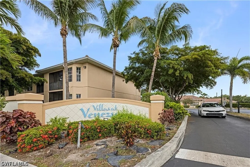 Castilla Circle #201 Fort Myers, FL 33916