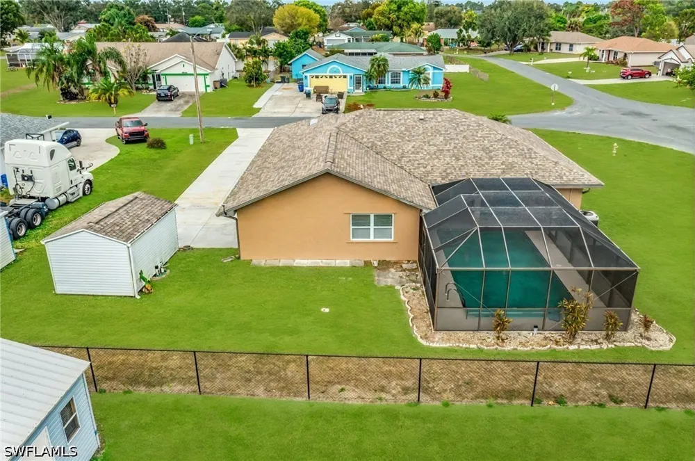 Candlewick Circle E Lehigh Acres, FL 33936