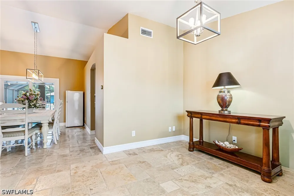 Candlewick Circle E Lehigh Acres, FL 33936