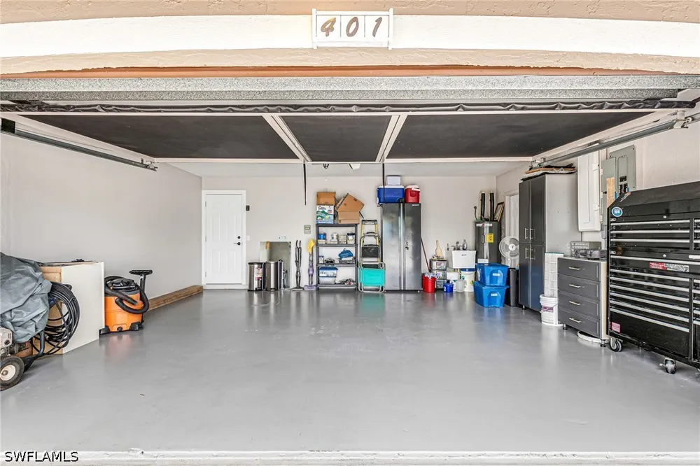 Candlewick Circle E Lehigh Acres, FL 33936