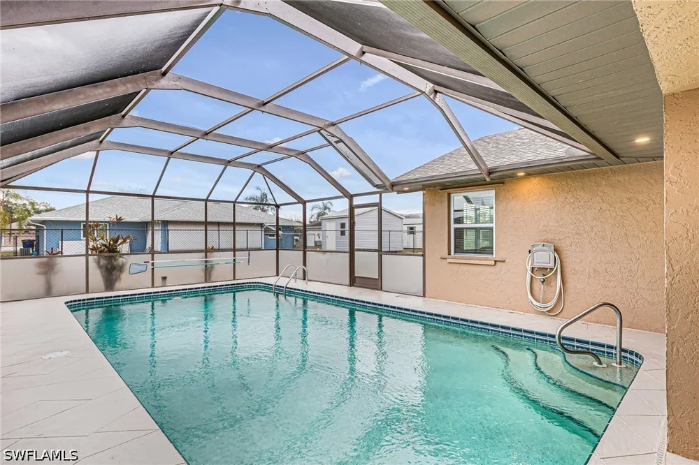 Candlewick Circle E Lehigh Acres, FL 33936