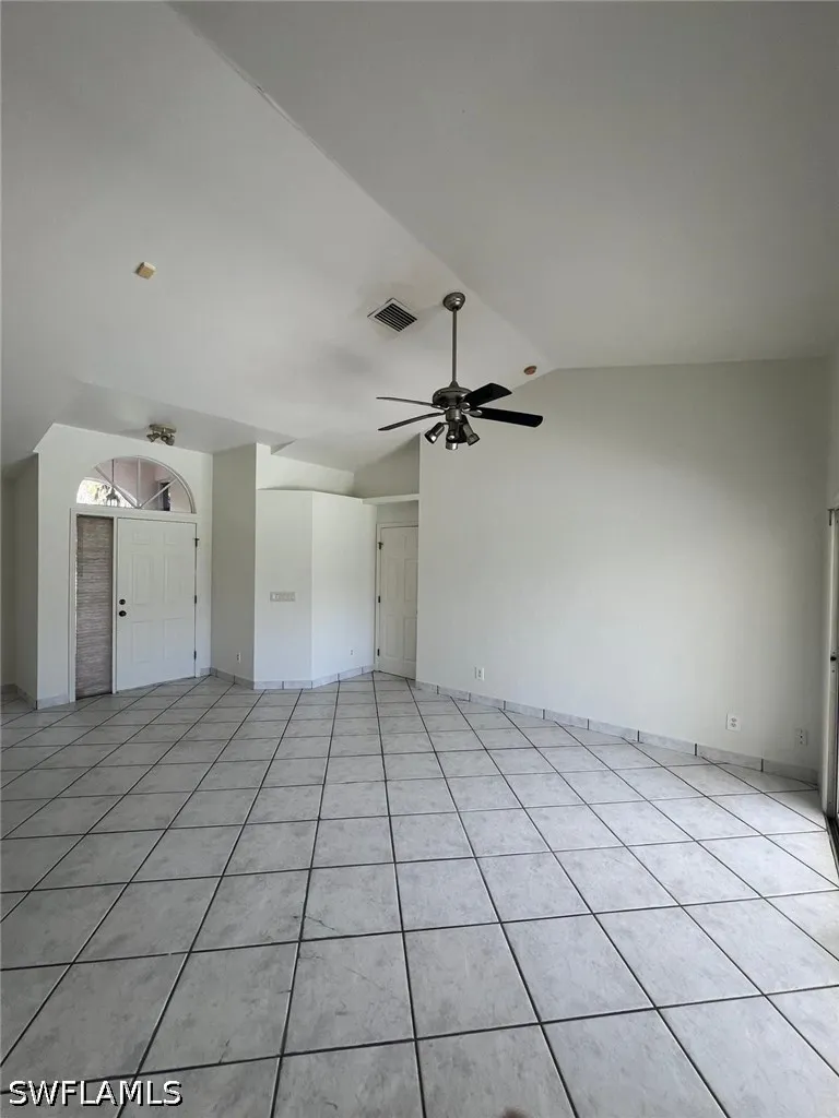 18th Avenue SE Naples, FL 34117
