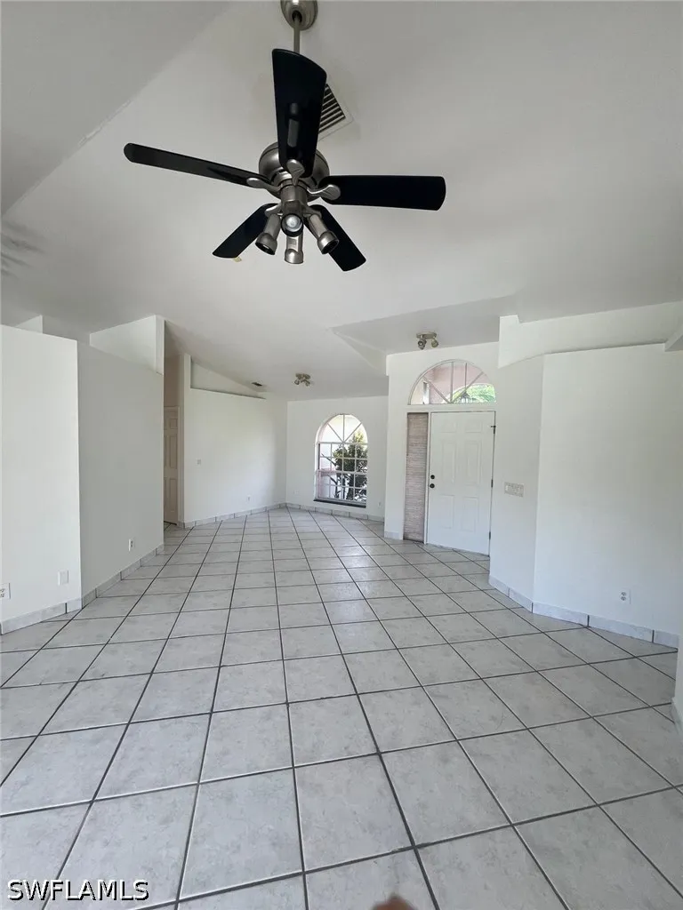 18th Avenue SE Naples, FL 34117