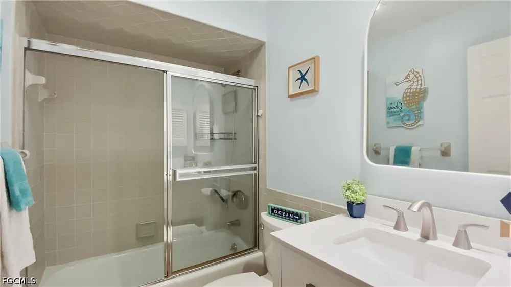 SE 20th Place #105 Cape Coral, FL 33904