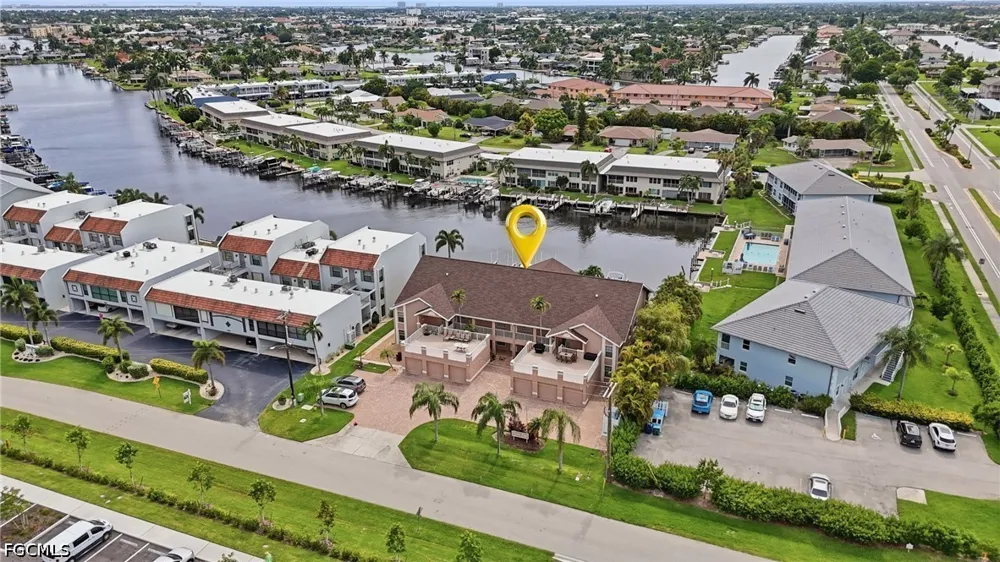SE 20th Place #105 Cape Coral, FL 33904