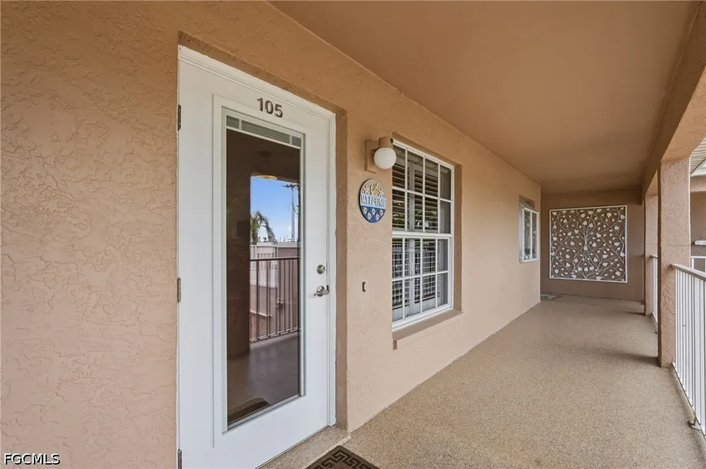 SE 20th Place #105 Cape Coral, FL 33904