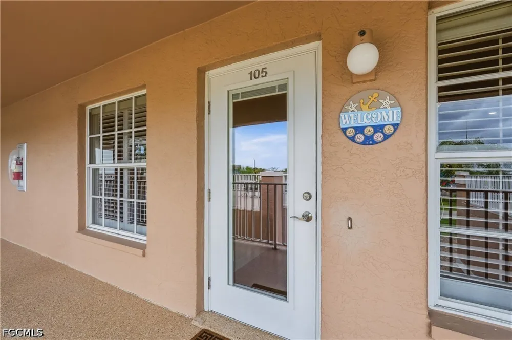 SE 20th Place #105 Cape Coral, FL 33904