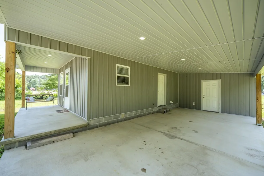 169 GEANS LN Savannah, TN 38372