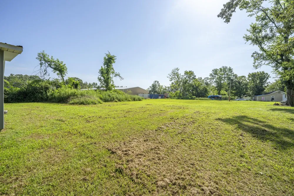 169 GEANS LN Savannah, TN 38372