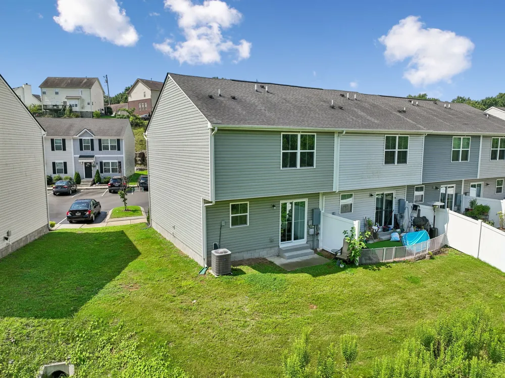 1612 Mountain Ash Ln Antioch, TN 37013