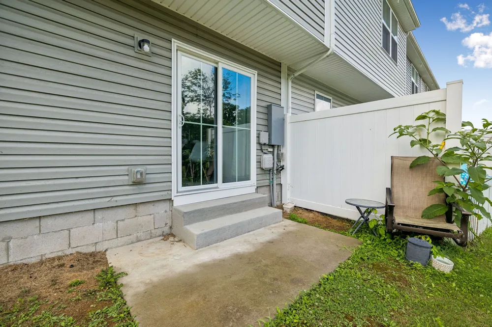 1612 Mountain Ash Ln Antioch, TN 37013