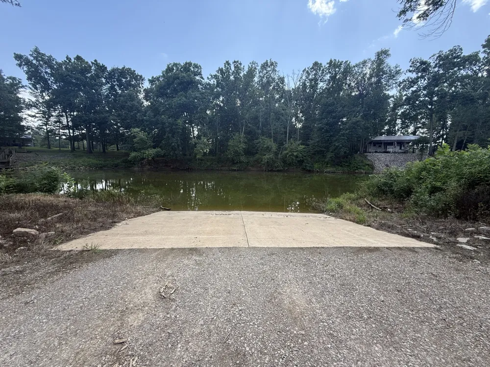 15 Caden Cv Savannah, TN 38372