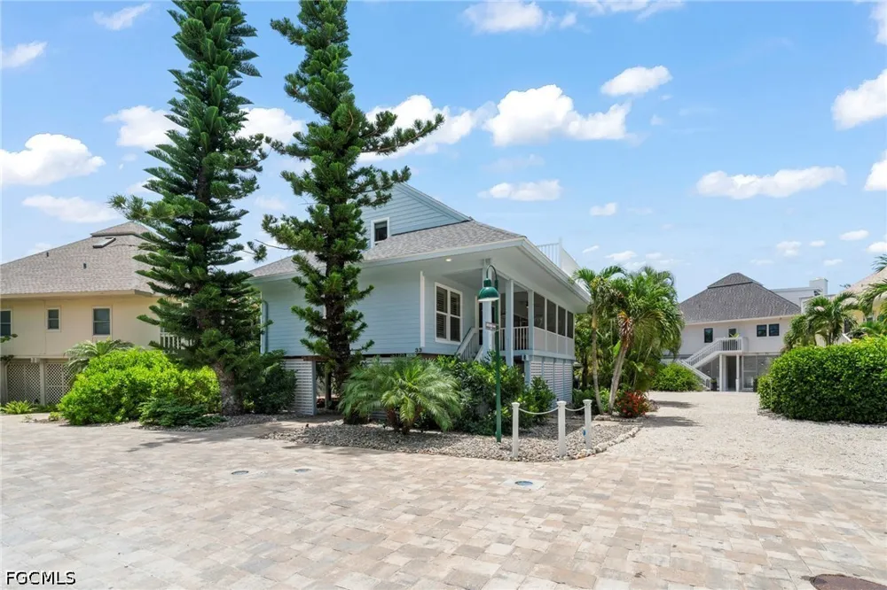 Urchin Court Captiva, FL 33924