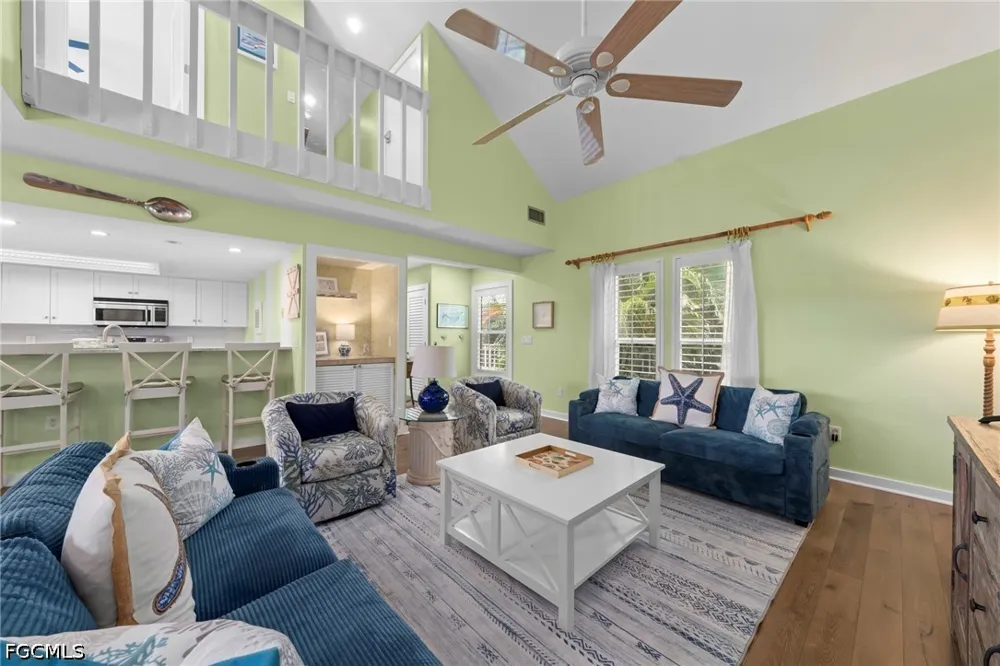 Urchin Court Captiva, FL 33924