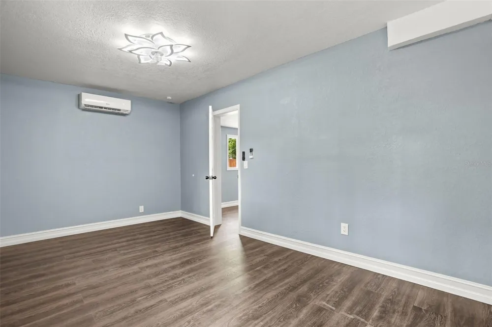 682 DURANGO WAY Altamonte Springs, FL 32714