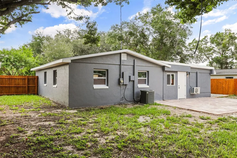 682 DURANGO WAY Altamonte Springs, FL 32714