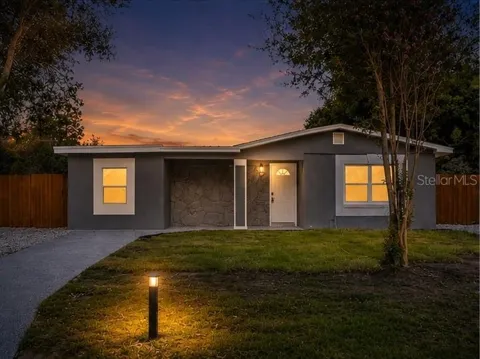 682 DURANGO WAY