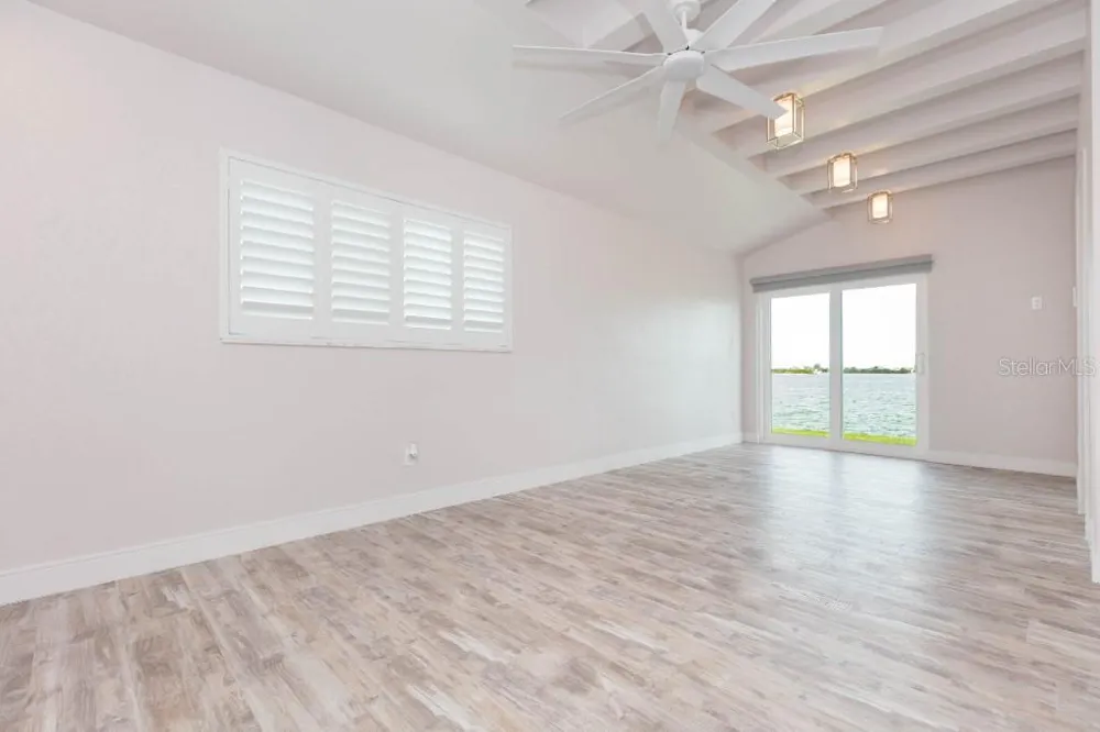 306 BUTTONWOOD LANE Largo, FL 33770
