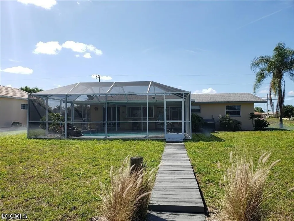 SE 21st Street Cape Coral, FL 33990