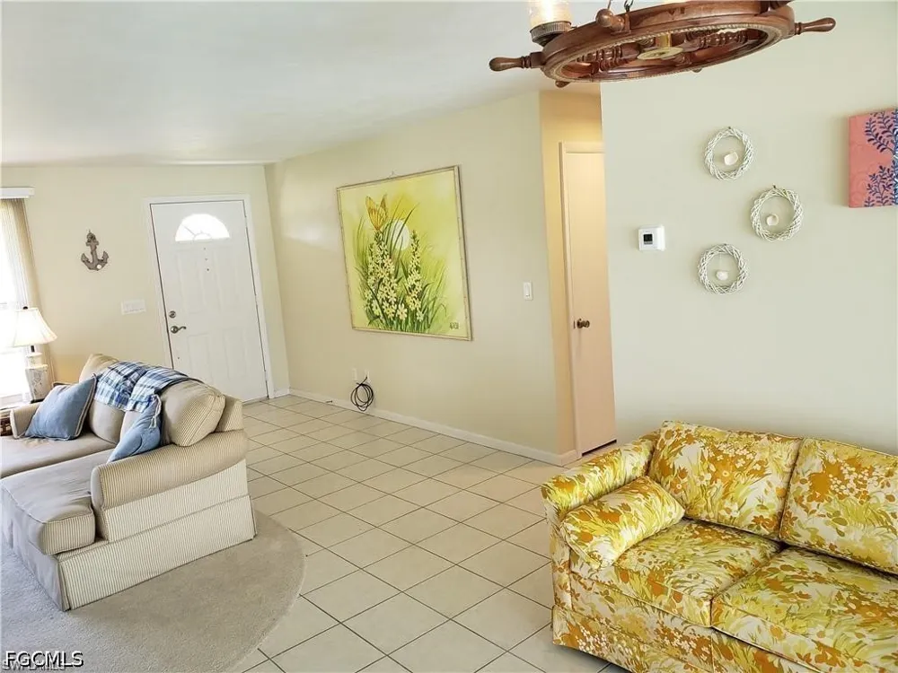 SE 21st Street Cape Coral, FL 33990