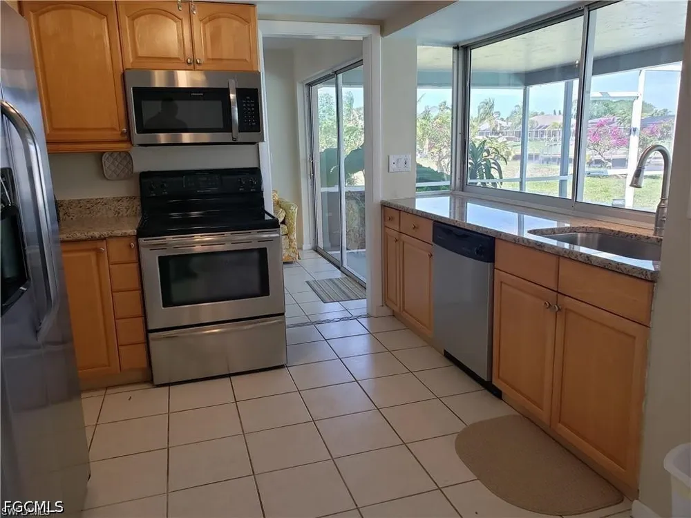 SE 21st Street Cape Coral, FL 33990