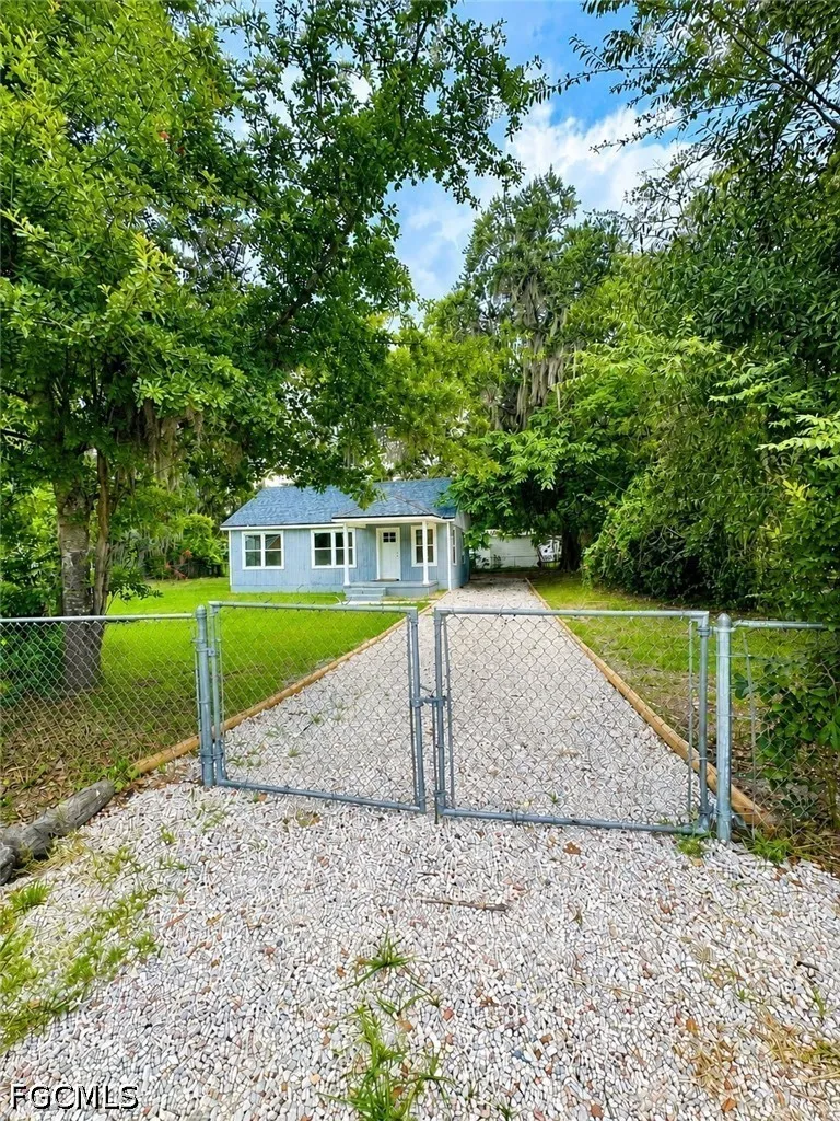 Anderson Road Jacksonville, FL 32244