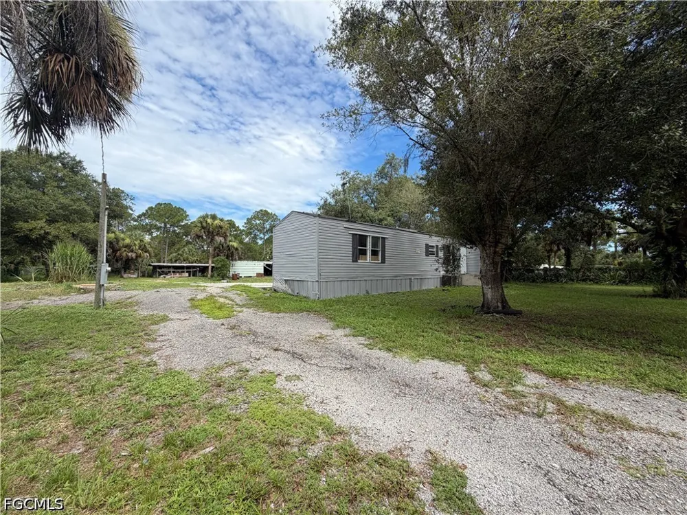 S Mayoral Street Clewiston, FL 33440