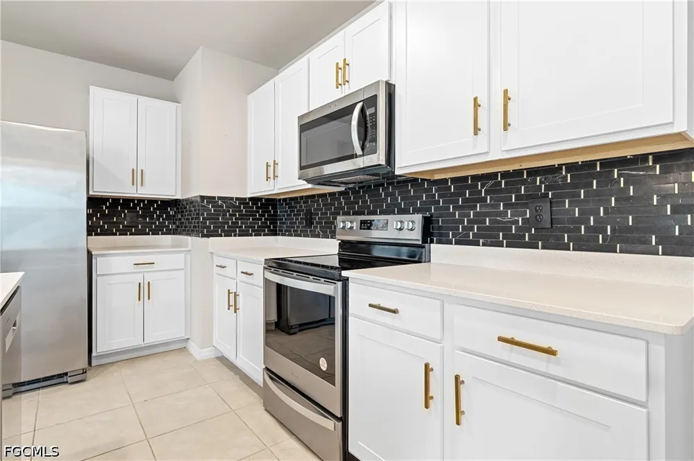 Star Coral Drive North Fort Myers, FL 33903