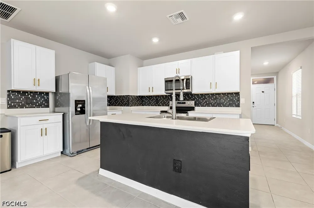 Star Coral Drive North Fort Myers, FL 33903