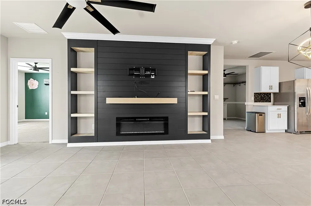 Star Coral Drive North Fort Myers, FL 33903