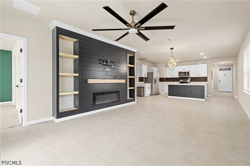 Star Coral Drive North Fort Myers, FL 33903