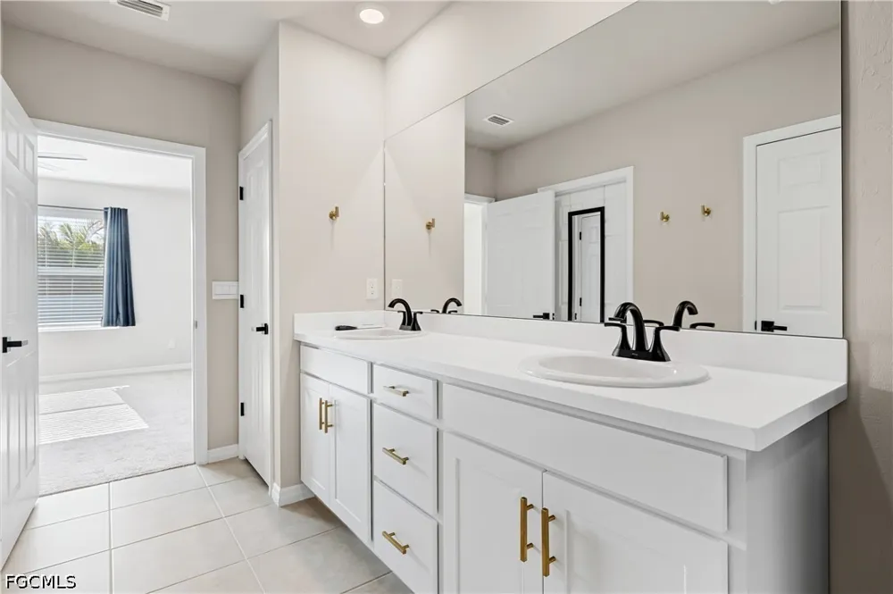 Star Coral Drive North Fort Myers, FL 33903