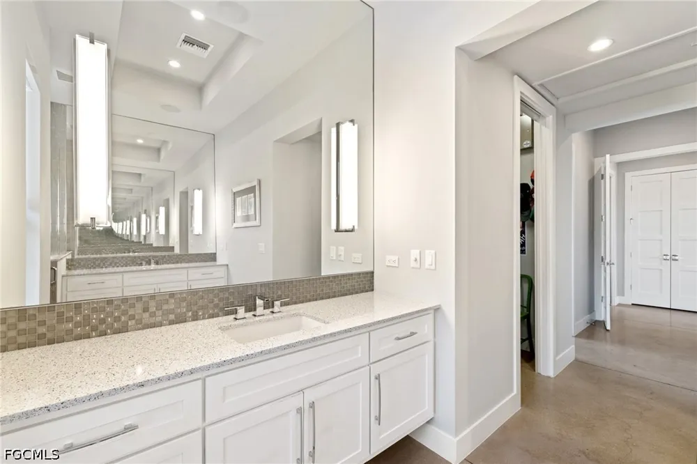 Olga Drive Alva, FL 33920