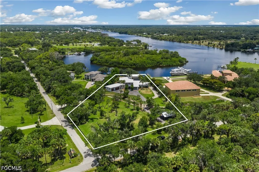 Olga Drive Alva, FL 33920