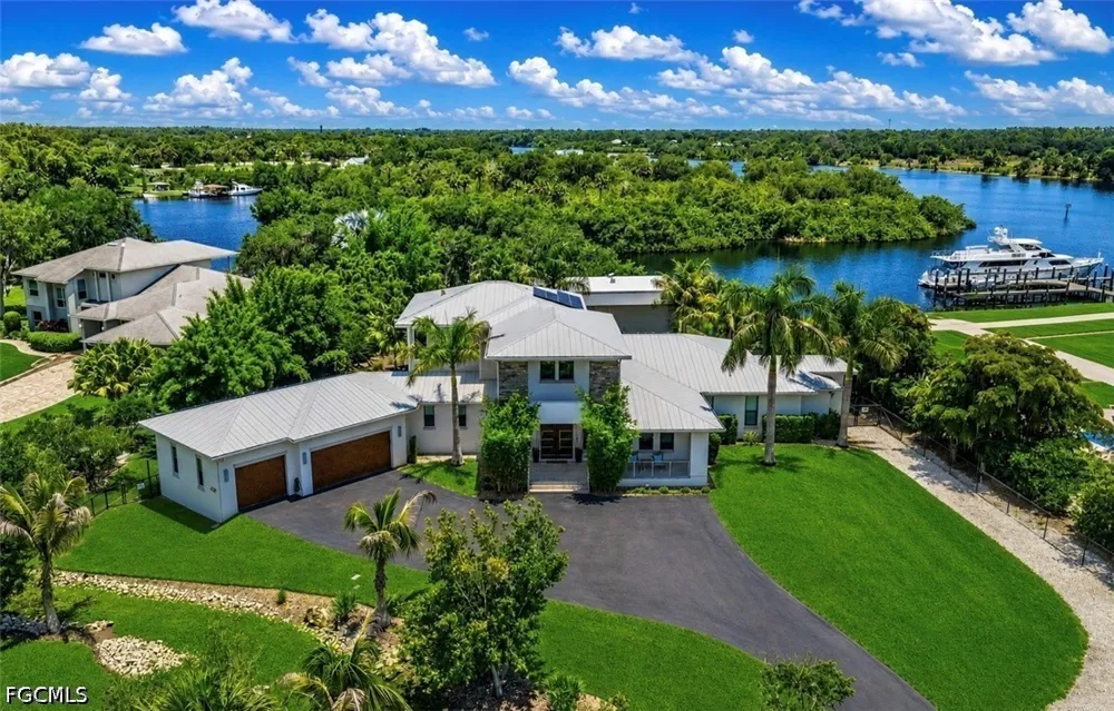 Olga Drive Alva, FL 33920