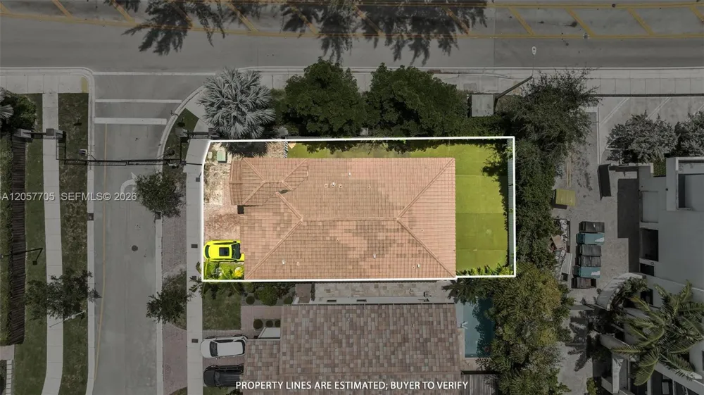 10204 NW 86th St Doral, FL 33178