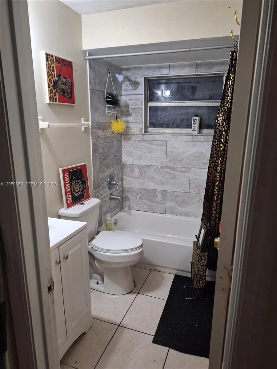 1917 Dardanelle Dr Orlando, FL 32808