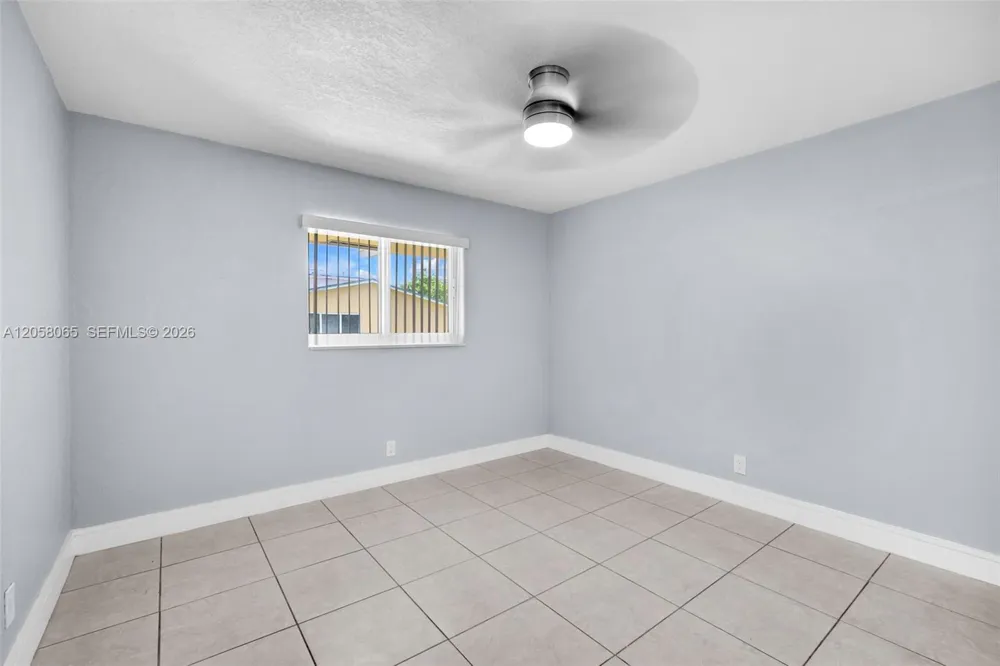 357 Phippen Waiters Rd #1-2 Dania Beach, FL 33004