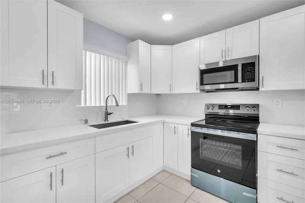 357 Phippen Waiters Rd #1-2 Dania Beach, FL 33004