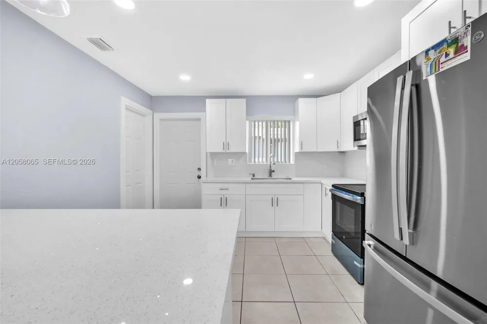 357 Phippen Waiters Rd #1-2 Dania Beach, FL 33004