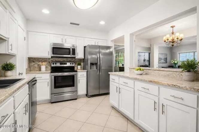 6419 E BALLEJO COURT Jacksonville, FL 32210