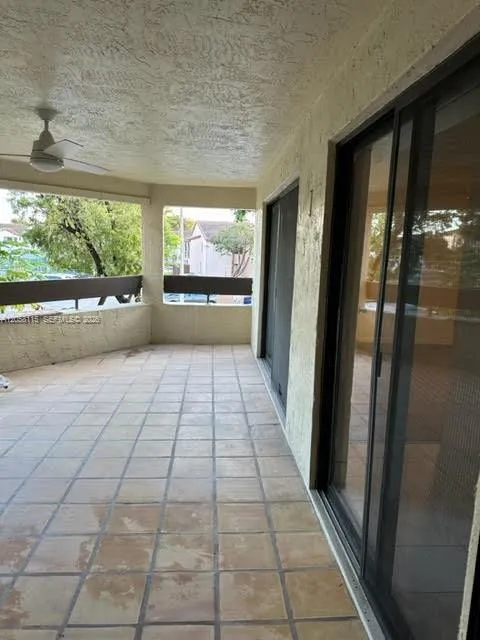 8933 SW 123rd Ct #207-5 Miami, FL 33186