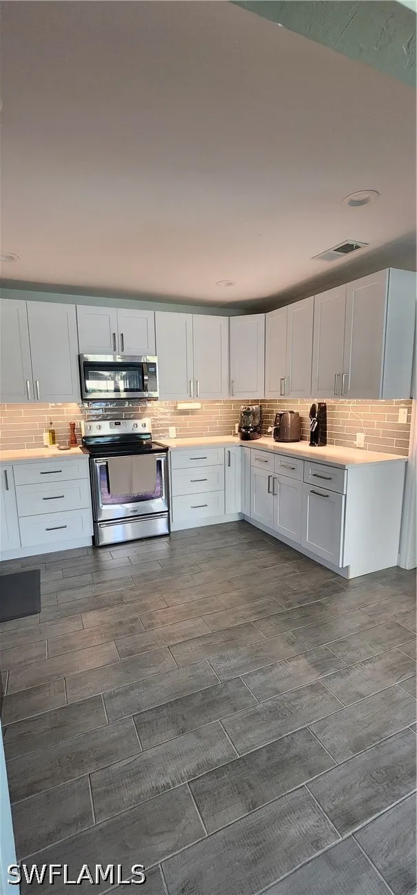 Address Not Shown Fort Myers, FL 33901